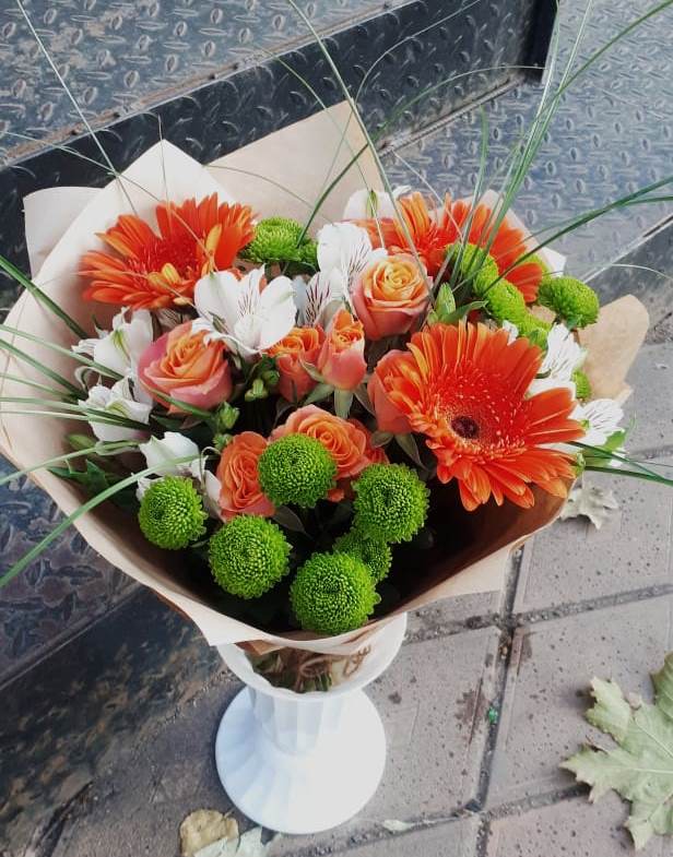 Букет цветов из: Герберы, Хризантемы, Альстромерии и Розы в Казинке Ставропольский край