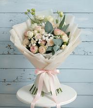 Букет цветов из:  Розы и Лизиантусы в Казинке Ставропольский край