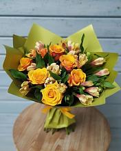 Букет цветов из:  Альстромерии и Розы в Казинке Ставропольский край
