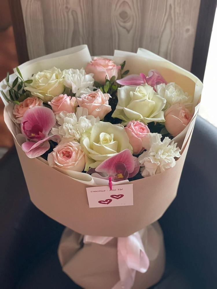 Букет цветов из: Орхидеи, Розы и Гвоздики в Казинке Ставропольский край