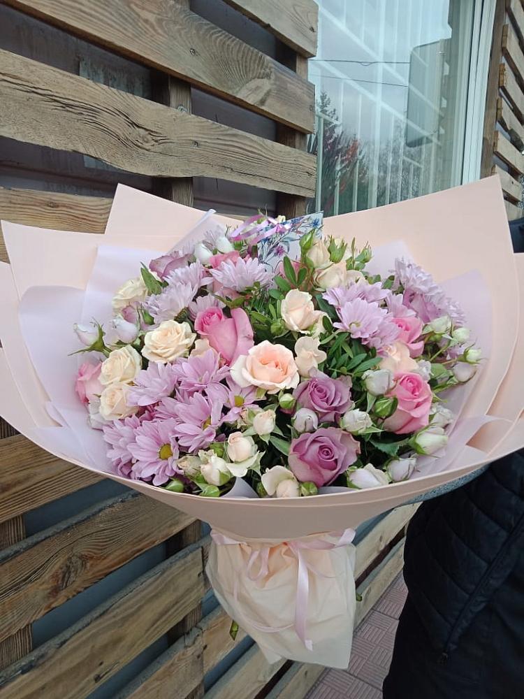 Букет цветов из: Розы и Хризантемы в Казинке Ставропольский край