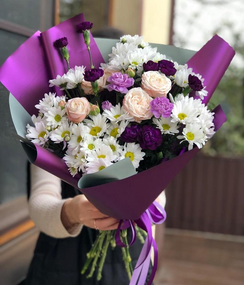 Букет цветов из: Хризантемы, Гвоздики и Розы в Казинке Ставропольский край