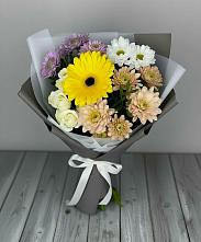 Букет цветов из:  Розы, Герберы и Хризантемы в Казинке Ставропольский край