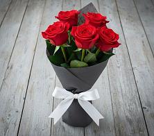 Букет 5 Красных роз Эдлесс Лав #REPLACE_PRED# Казинке Ставропольский край